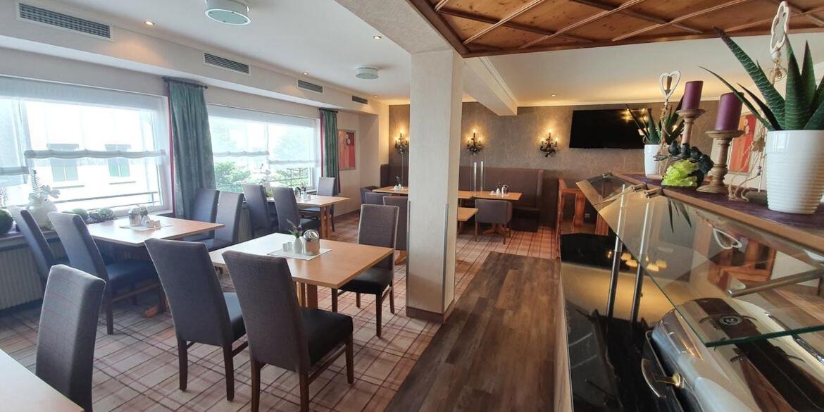 Goebel's Gaestehaus Am Park Hotel 3*
